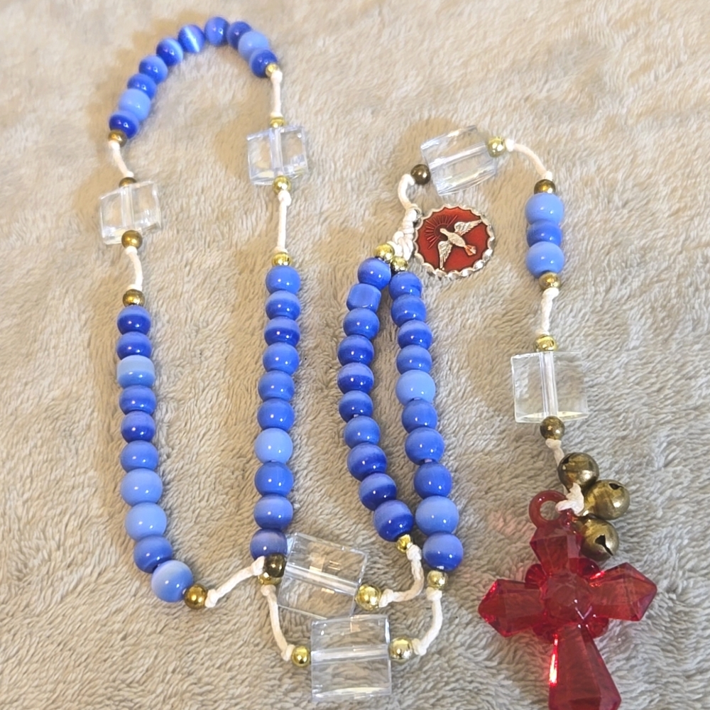 #546 Blue Beaded Necklace with Red Cross Pendant 19 Inches